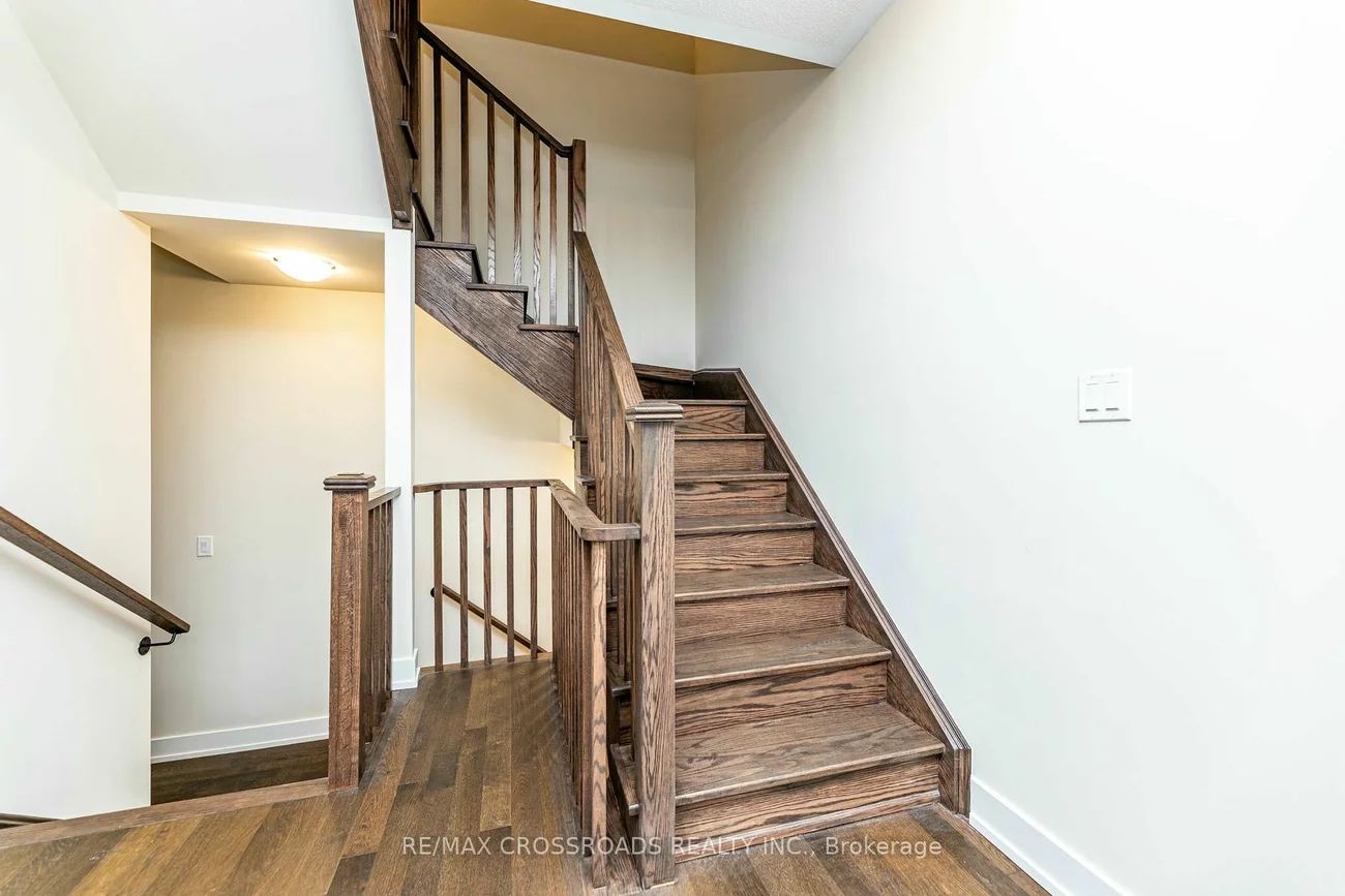 1286 Dempester Lane, Oakville