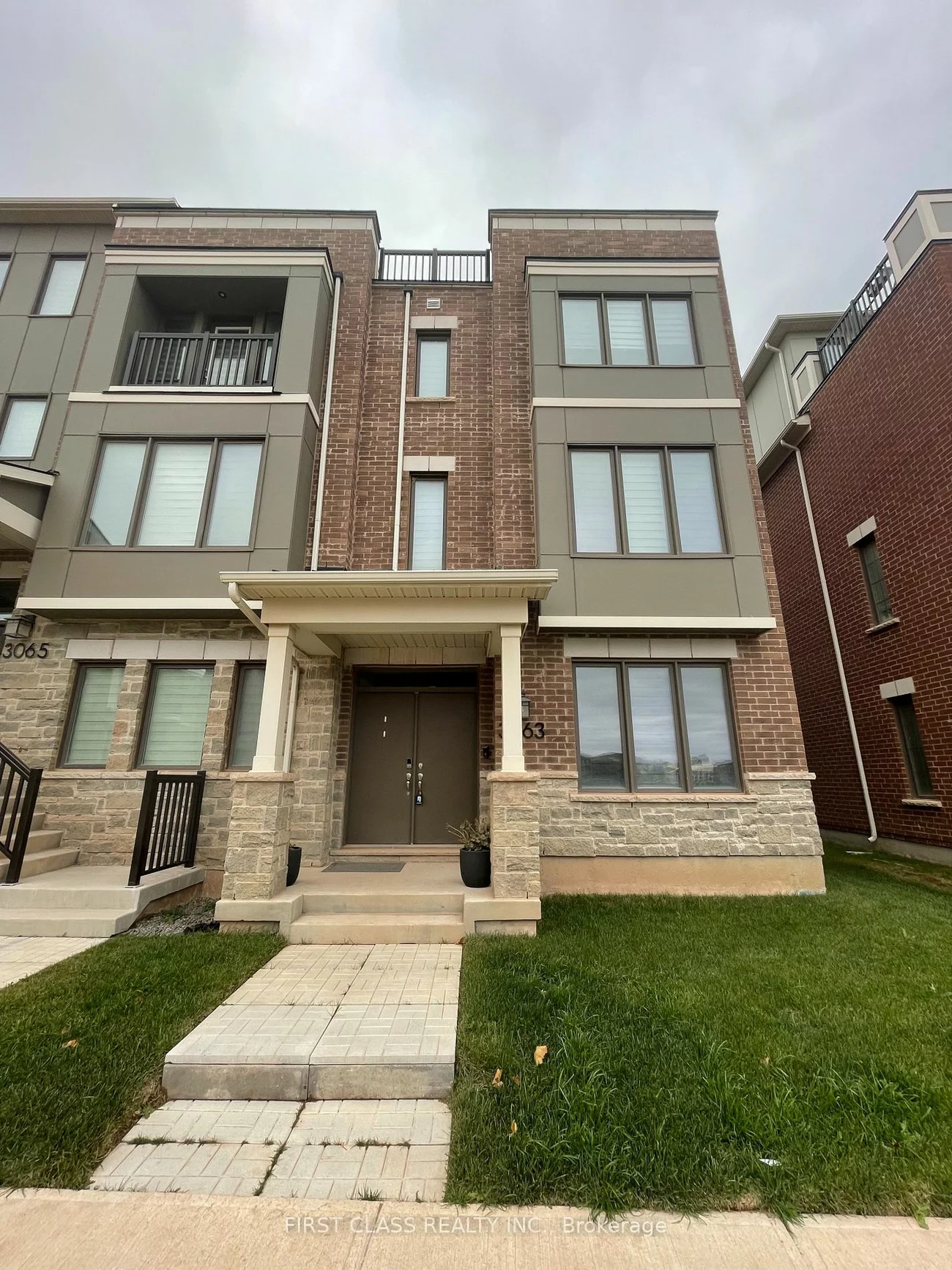 3063 John Mckay Blvd, Oakville