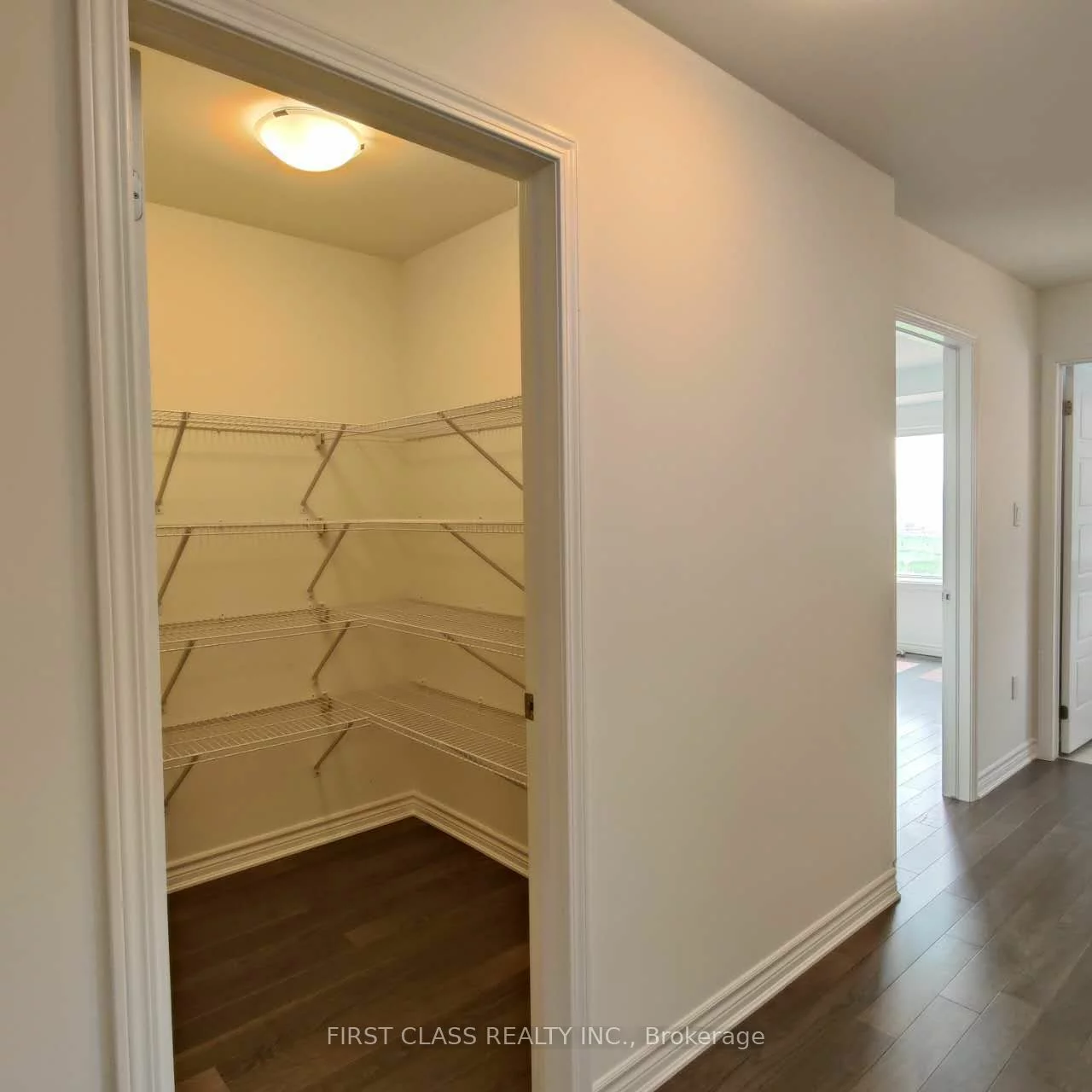 3063 John Mckay Blvd, Oakville