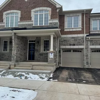 residential, lease, Att/Row/Twnhouse, 3025 Langdon Rd S, Rural Oakville, Oakville 
 3025 Langdon Rd S, Rural Oakville, Oakville