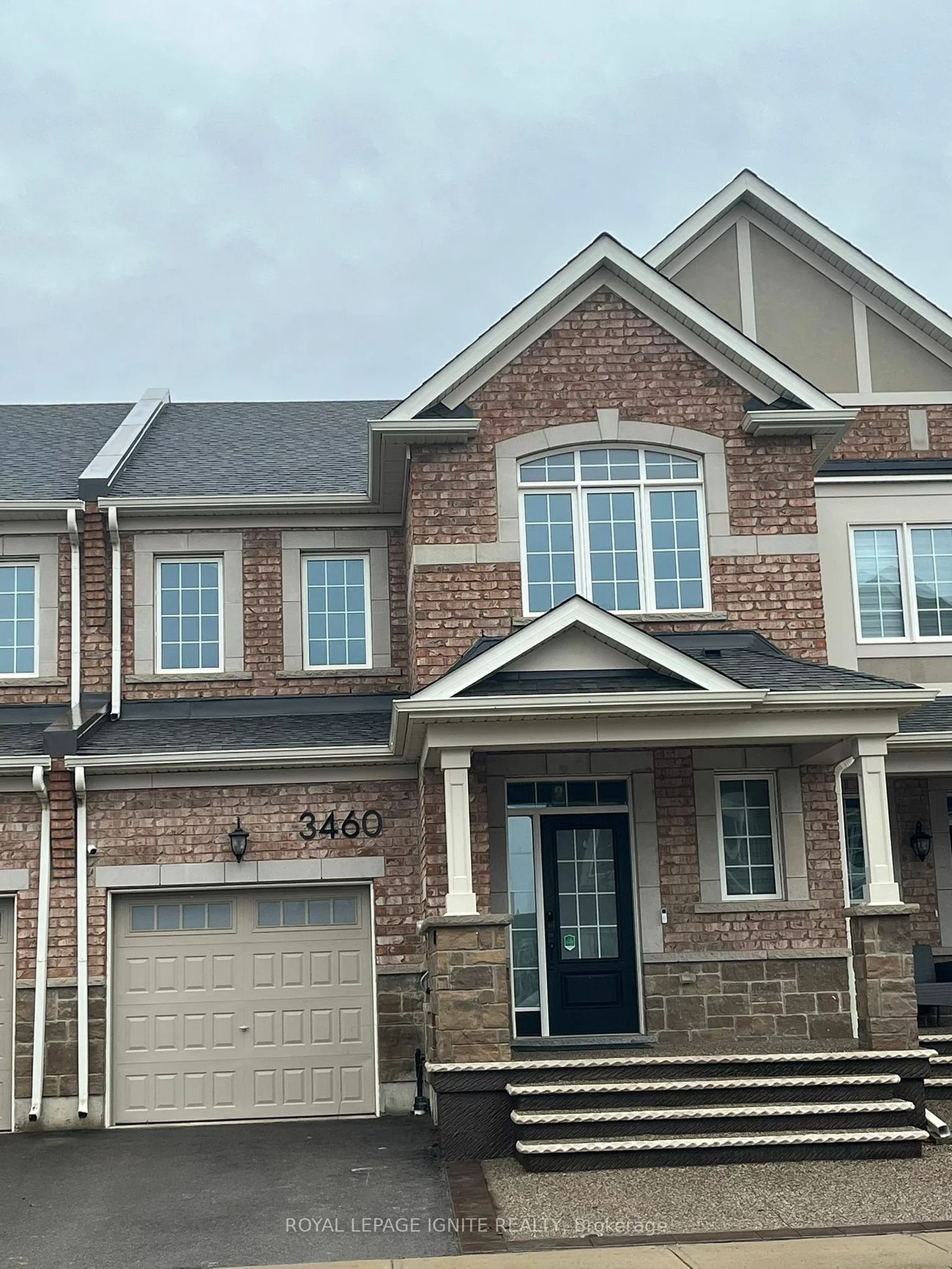 3460 Vernon Powell Dr, Oakville