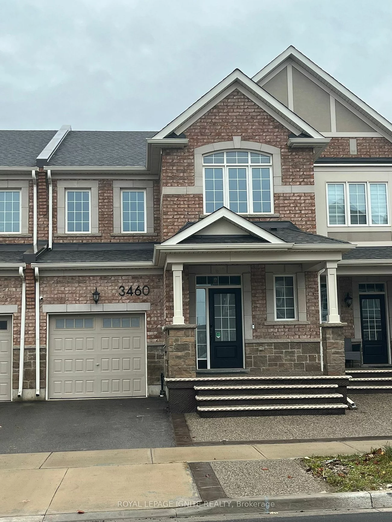 3460 Vernon Powell Dr, Oakville