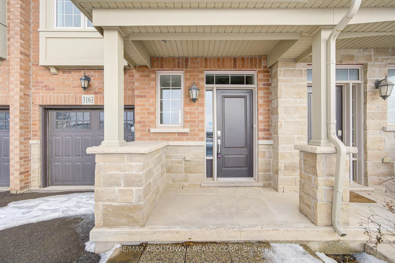 3163 William Coltson Ave, Oakville