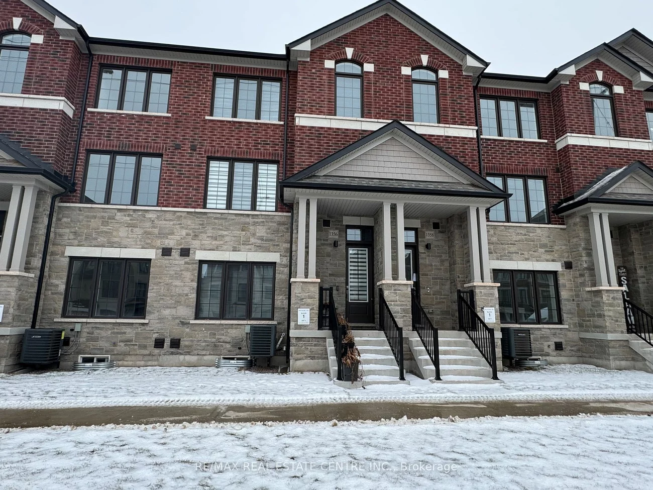 1356 William Halton Pkwy S, Oakville