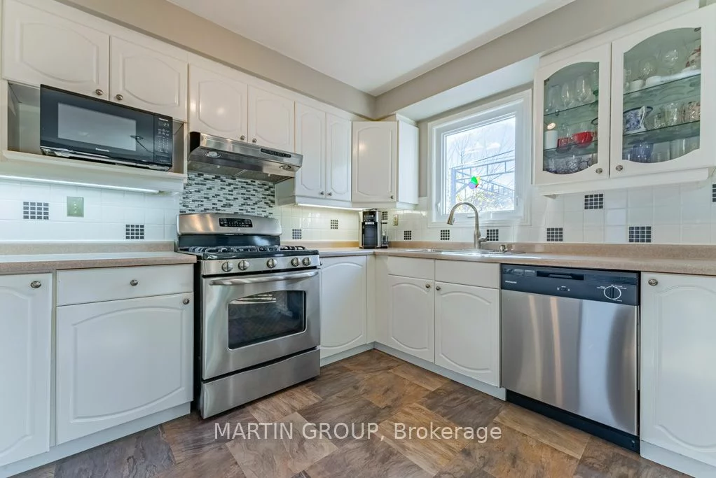 2080 Sixth Line, Oakville