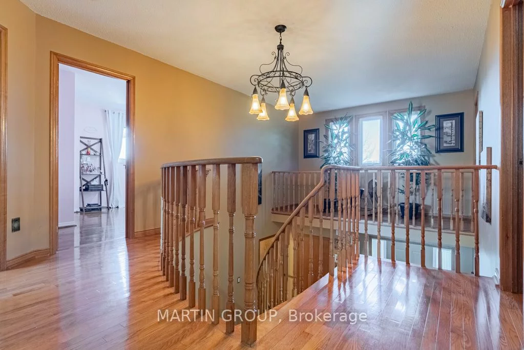 2080 Sixth Line, Oakville