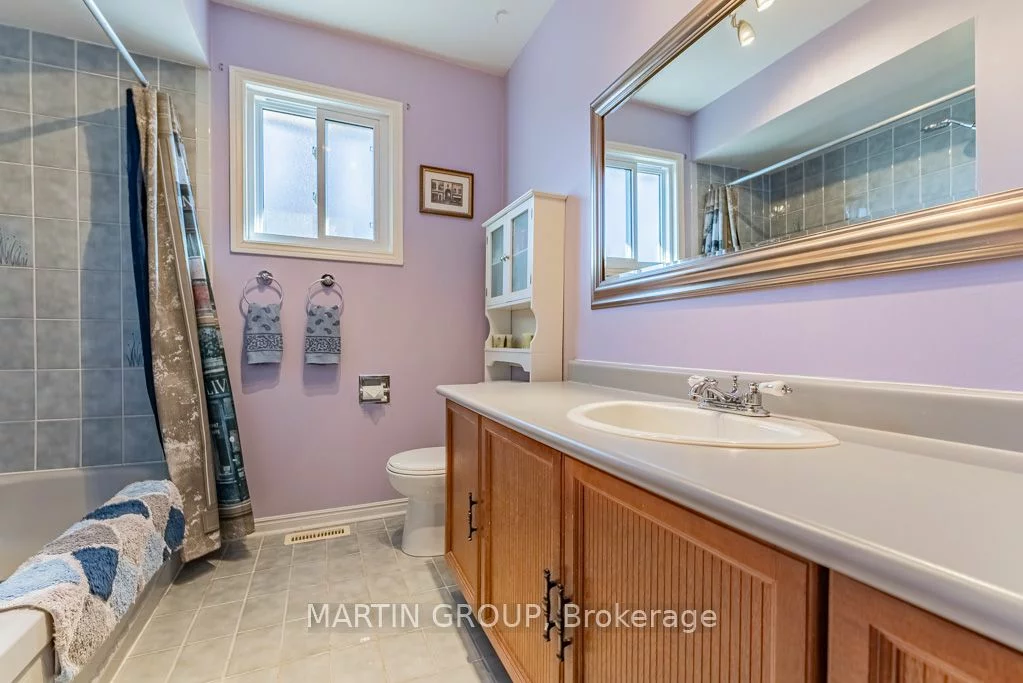 2080 Sixth Line, Oakville