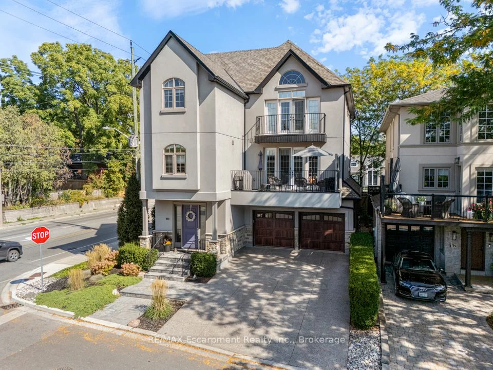 139 Wilson St, Oakville