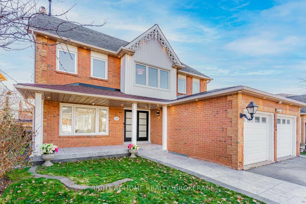 1186 Glenashton Dr, Oakville