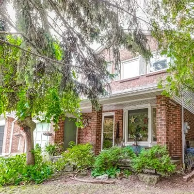 residential, sale, Detached, 242 Village Wood Rd, 1001 - BR Bronte, Oakville 
 242 Village Wood Rd, 1001 - BR Bronte, Oakville