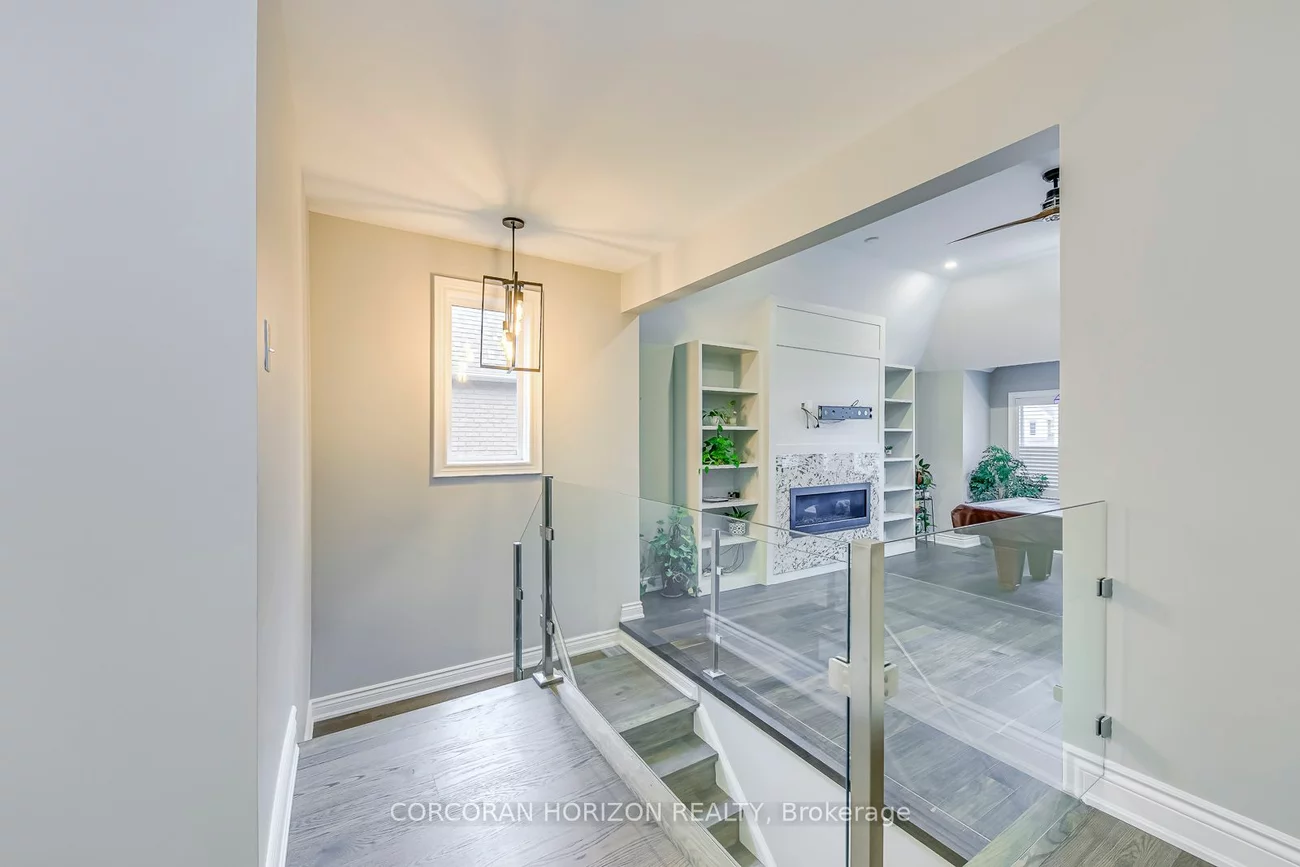 2265 Brays Lane, Oakville