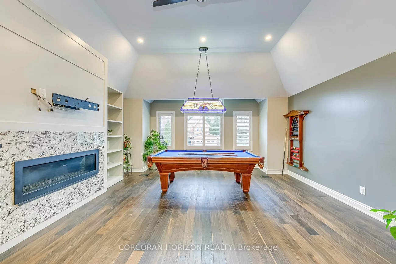 2265 Brays Lane, Oakville