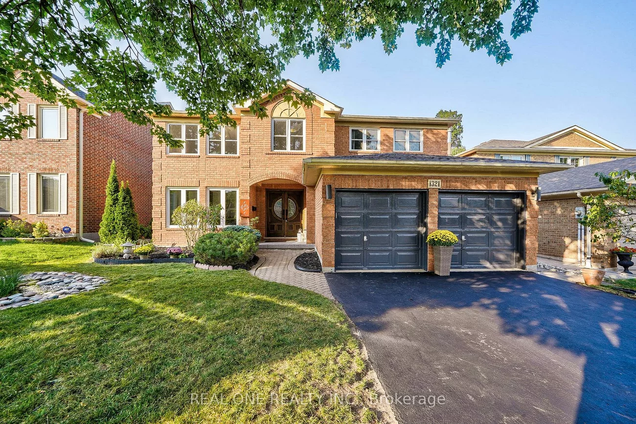 1321 Monks Passage, Oakville