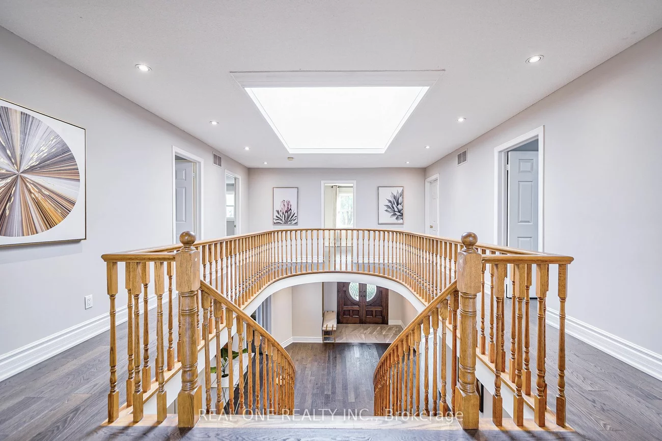 1321 Monks Passage, Oakville