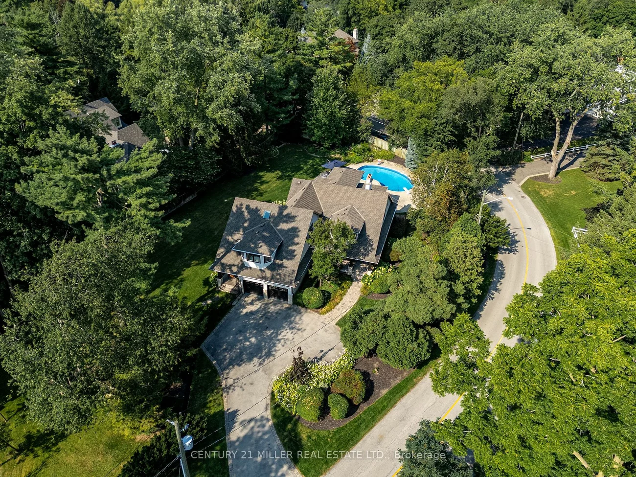 1247 Cumnock Cres, Oakville