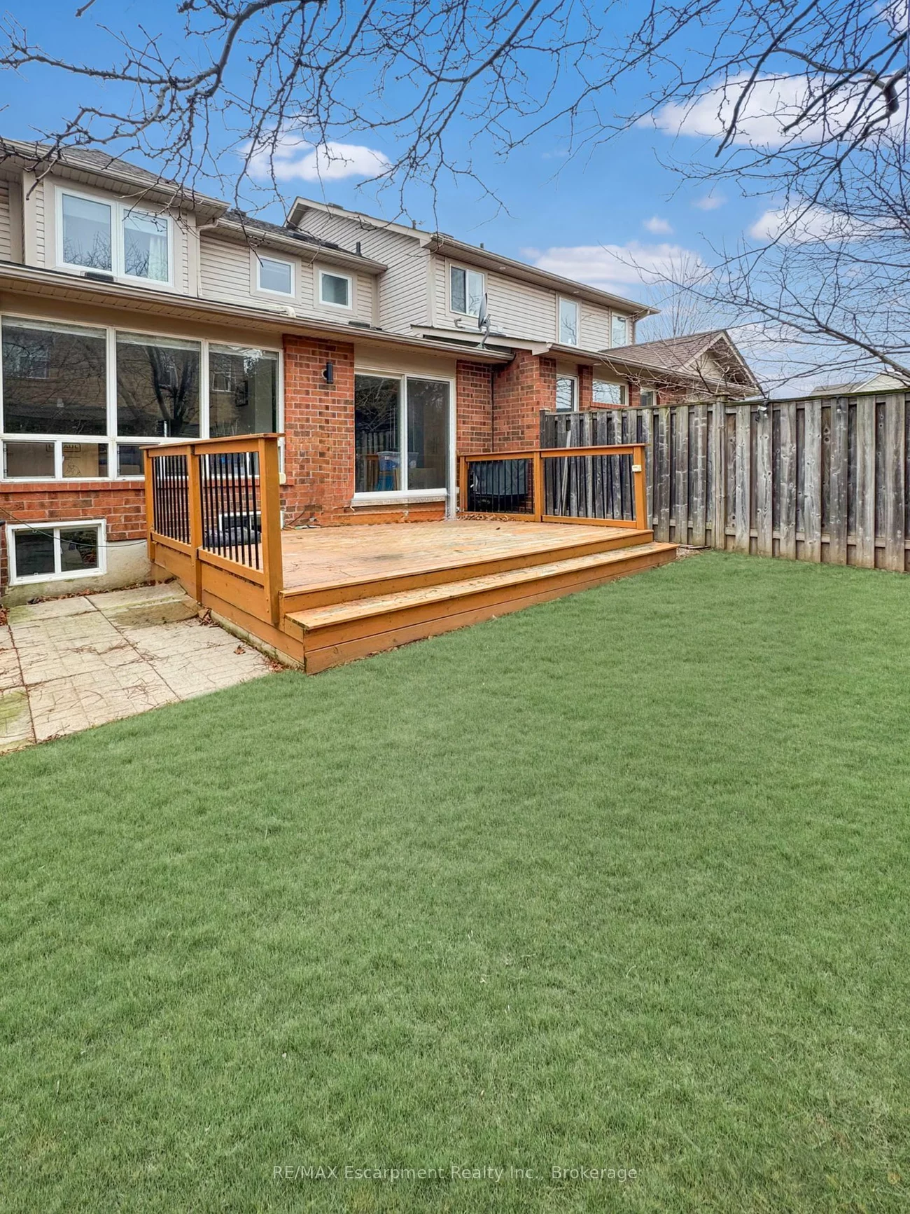 2229 Amberglen Crt, Oakville