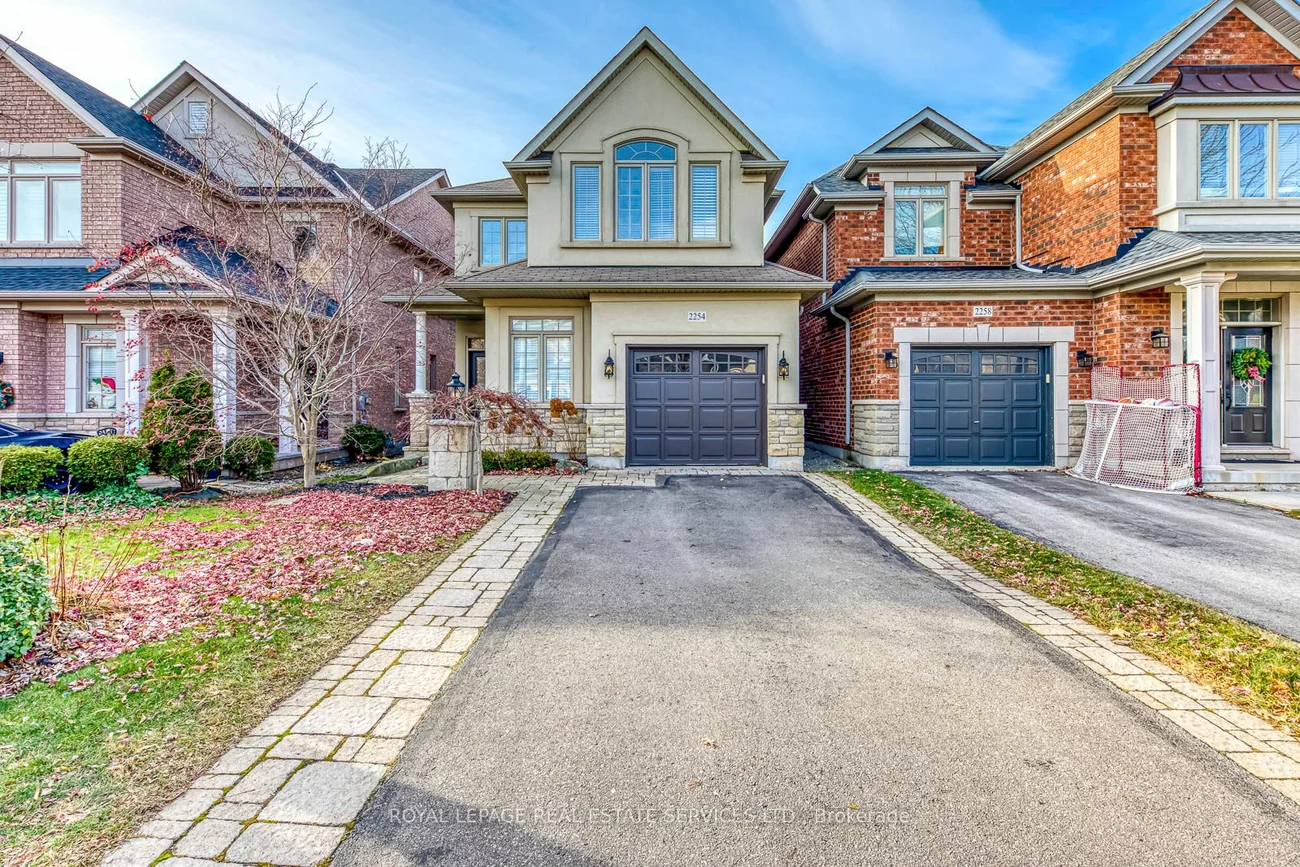 2254 Kwinter Rd, Oakville