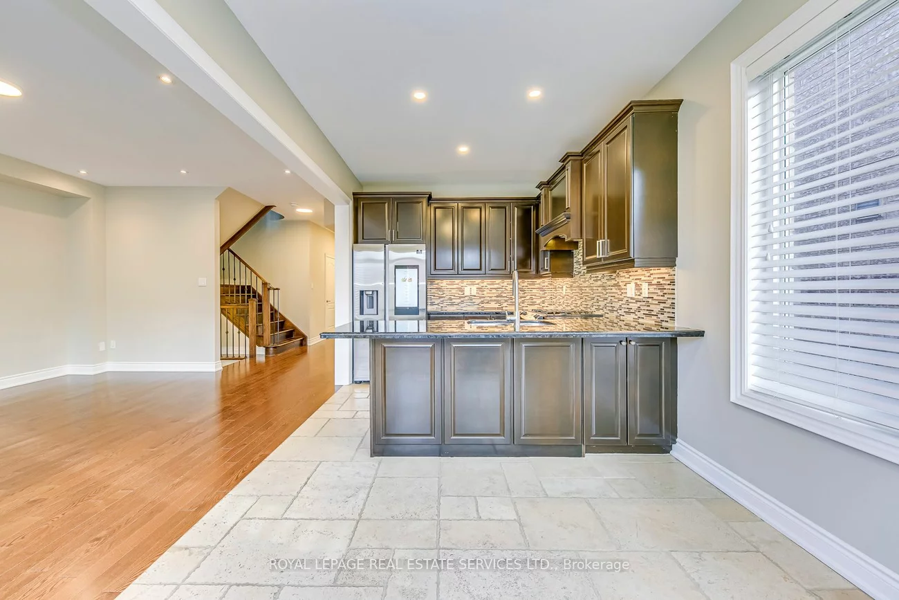 2254 Kwinter Rd, Oakville