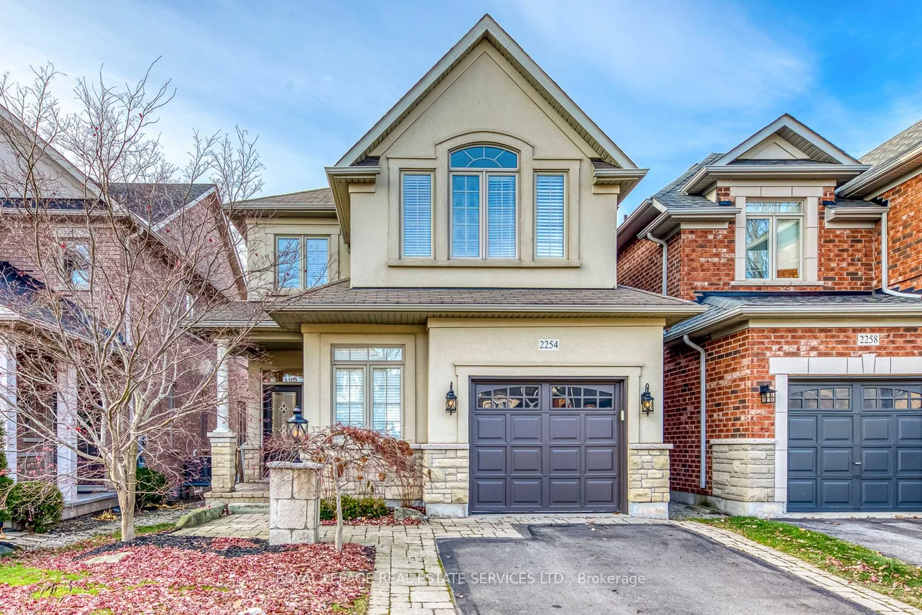 2254 Kwinter Rd, Oakville