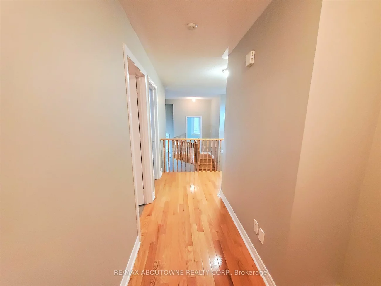 2086 Youngstown Gate, Oakville