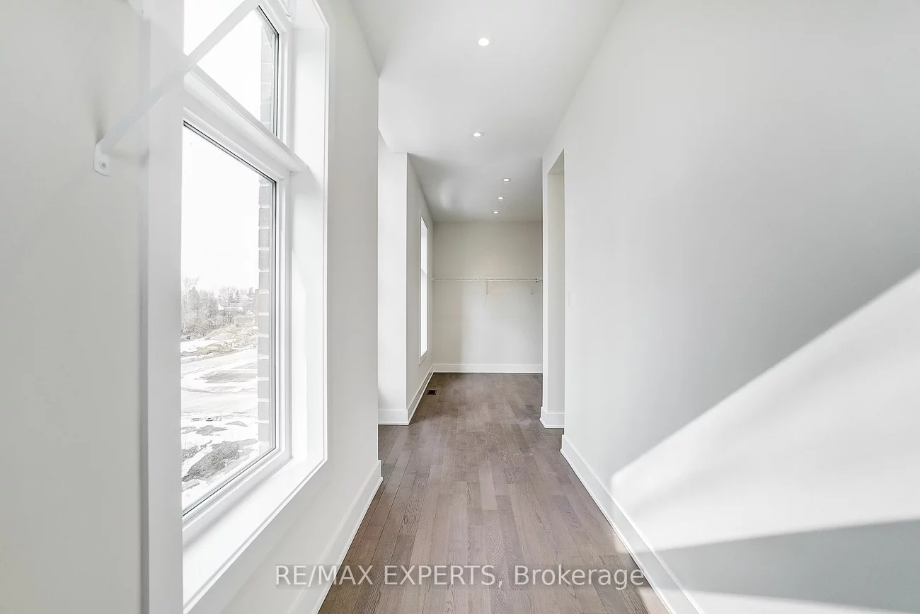 223 Factor St, Vaughan