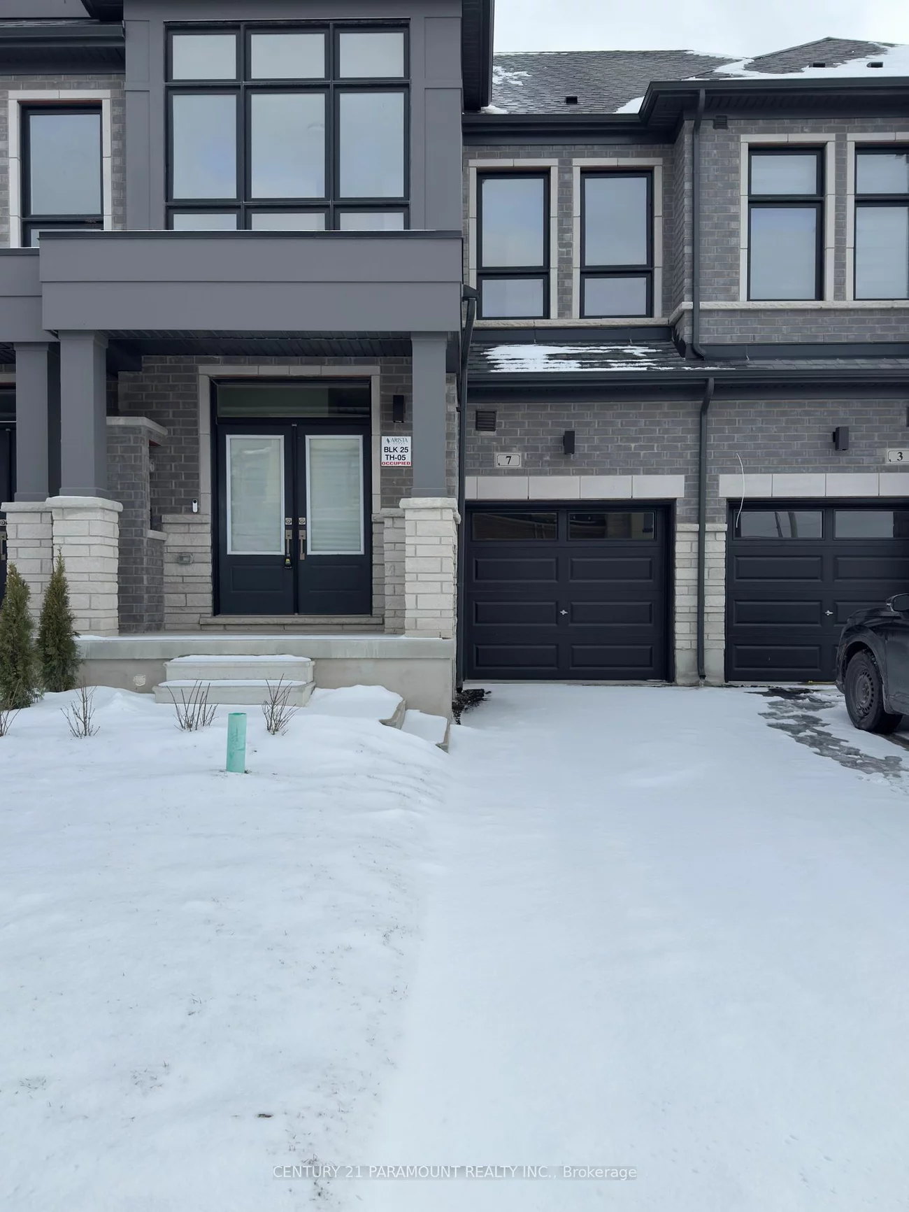 7 Singhampton Rd, Vaughan