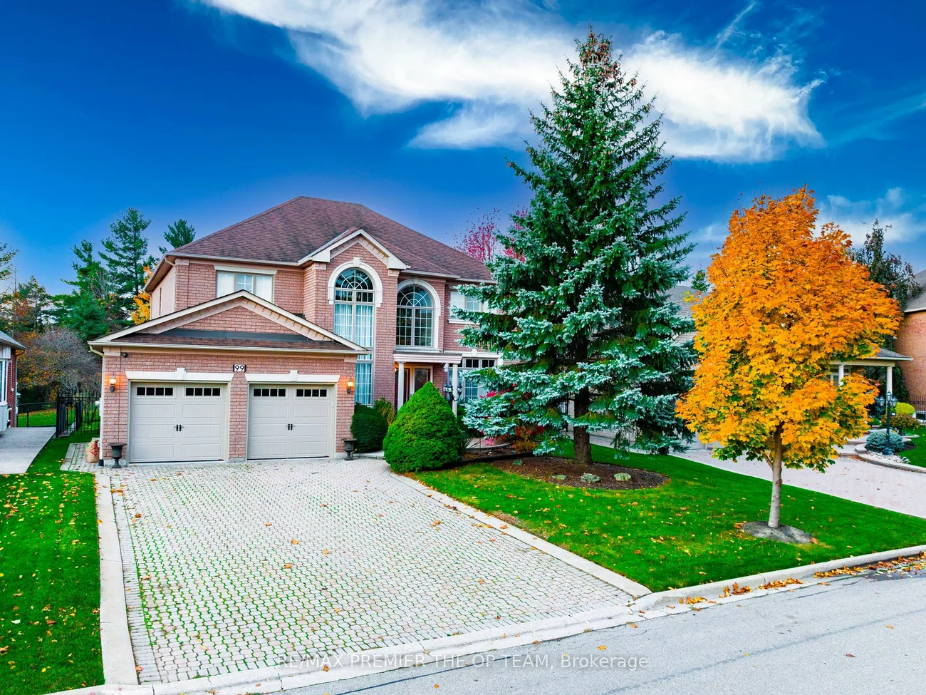 99 Gidleigh Park Cres, Vaughan