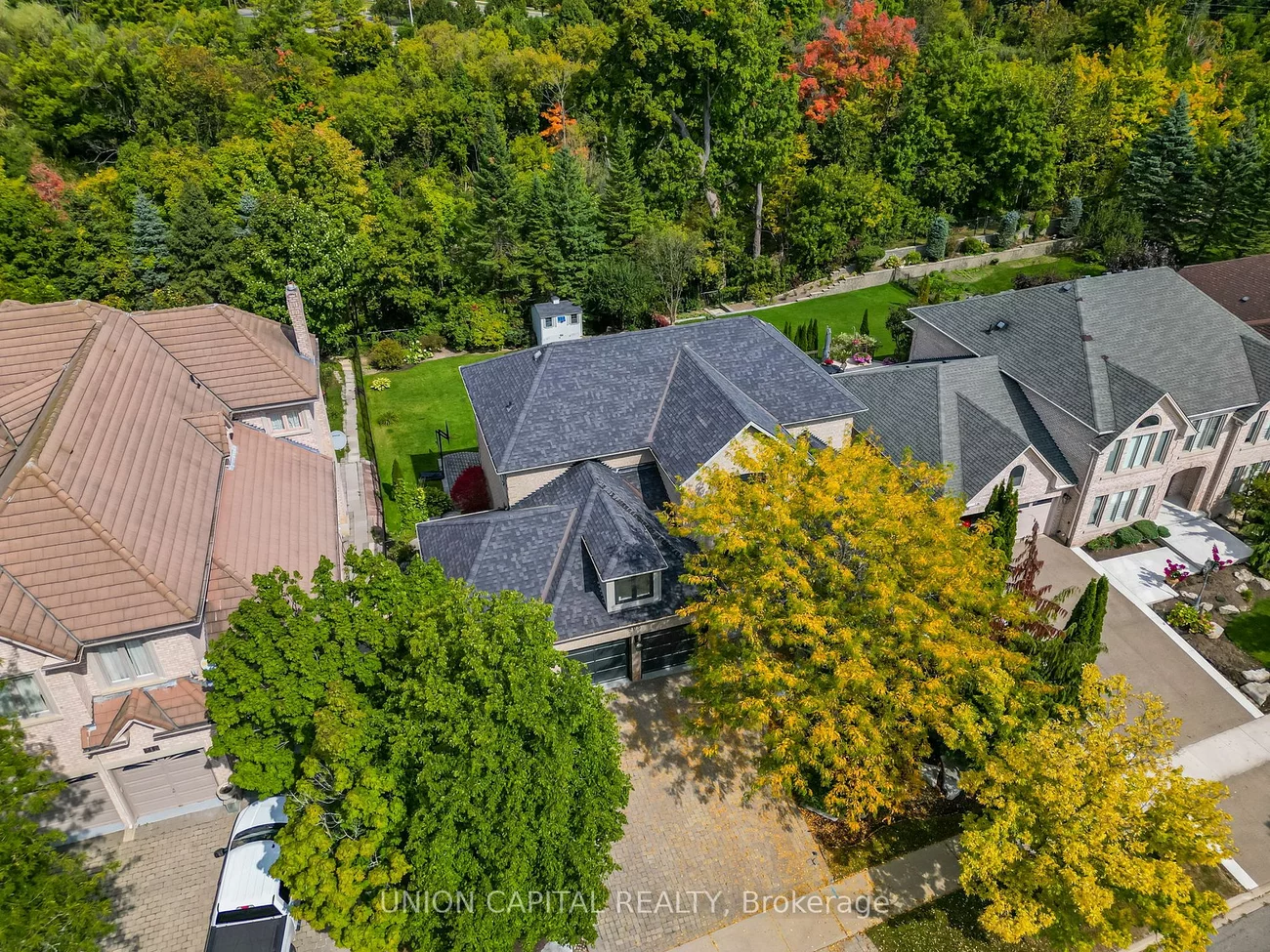 209 Roselawn Dr, Vaughan