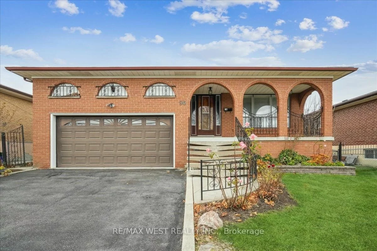 96 Harris Cres, Vaughan