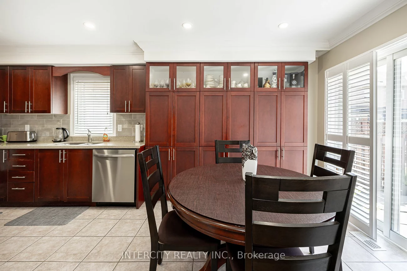 91 Adventure Cres, Vaughan