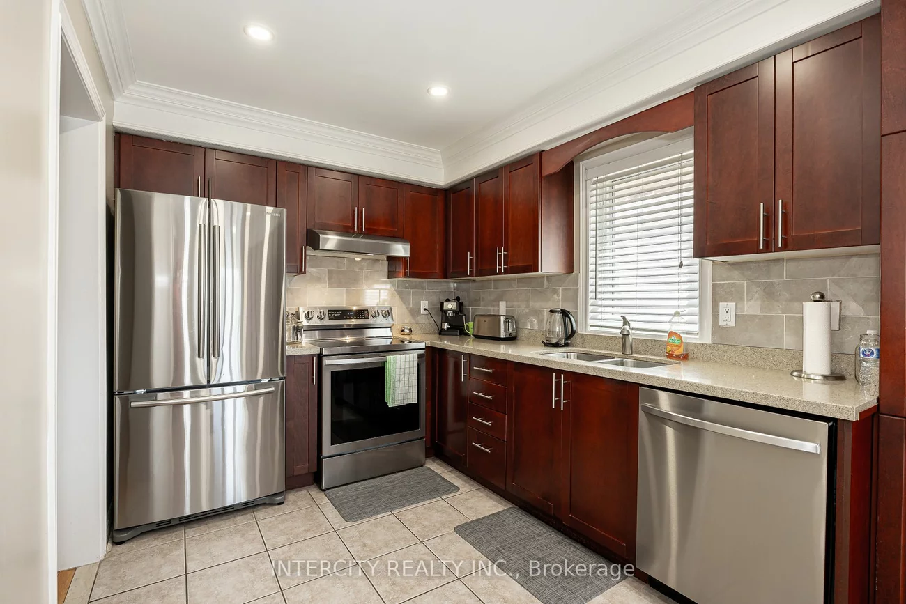 91 Adventure Cres, Vaughan