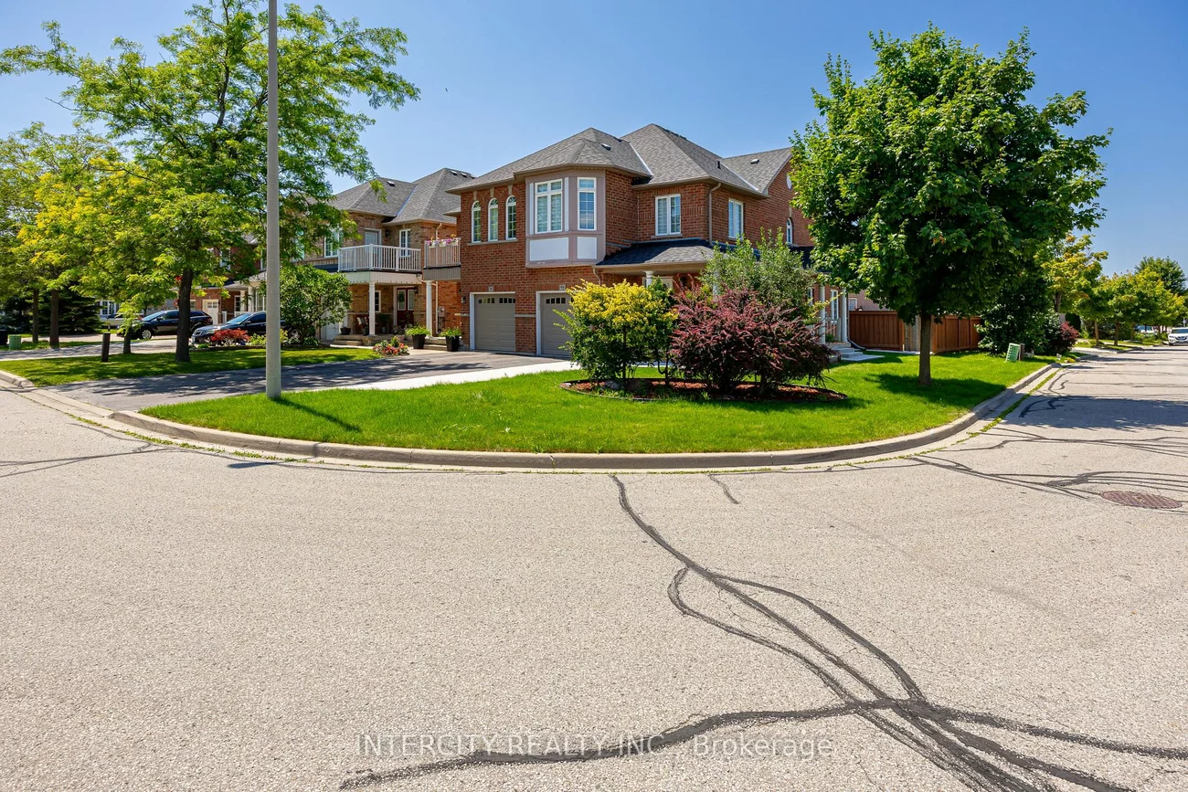 91 Adventure Cres, Vaughan