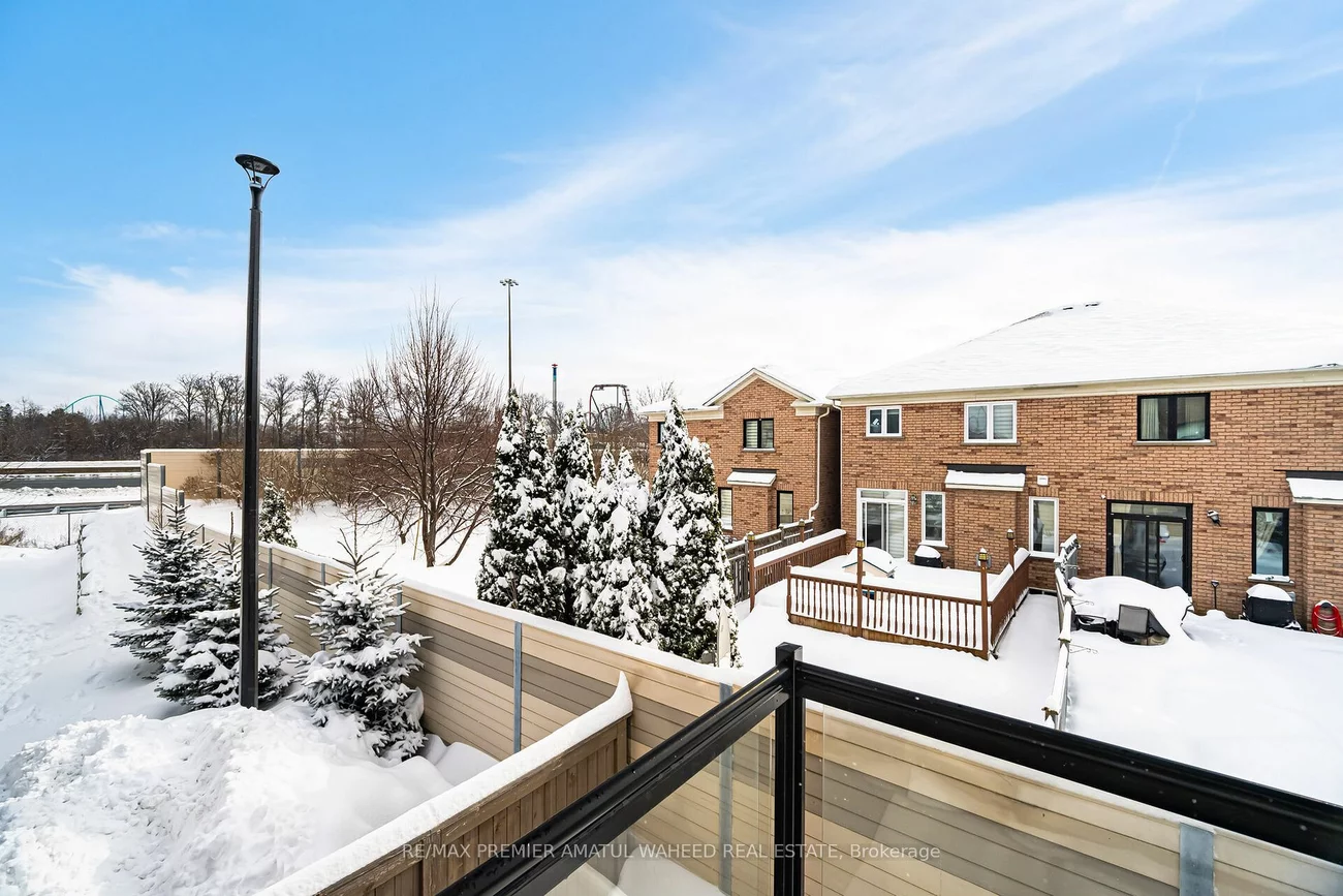 1 Benoit St, Vaughan