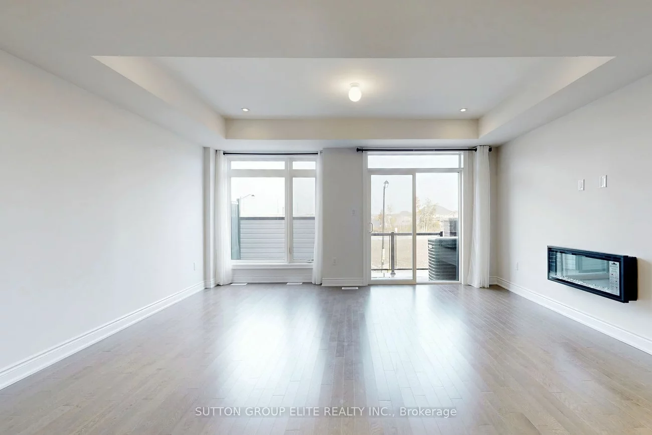 395 Tennant Circ, Vaughan