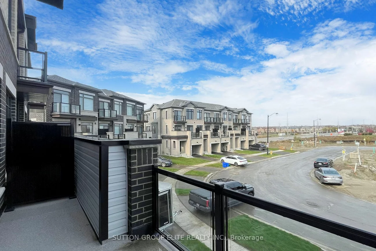 395 Tennant Circ, Vaughan