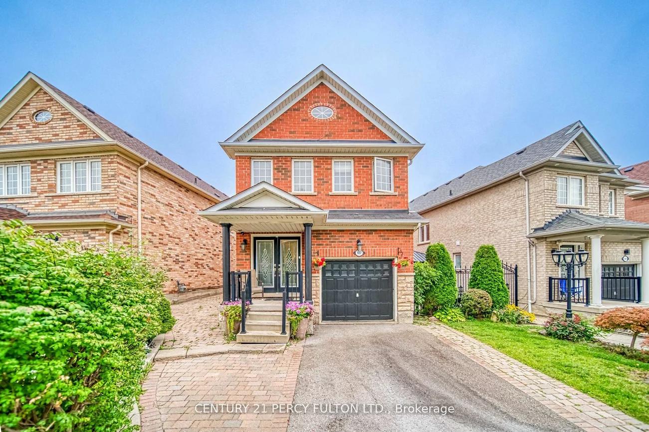 107 Venice Gate Dr, Vaughan