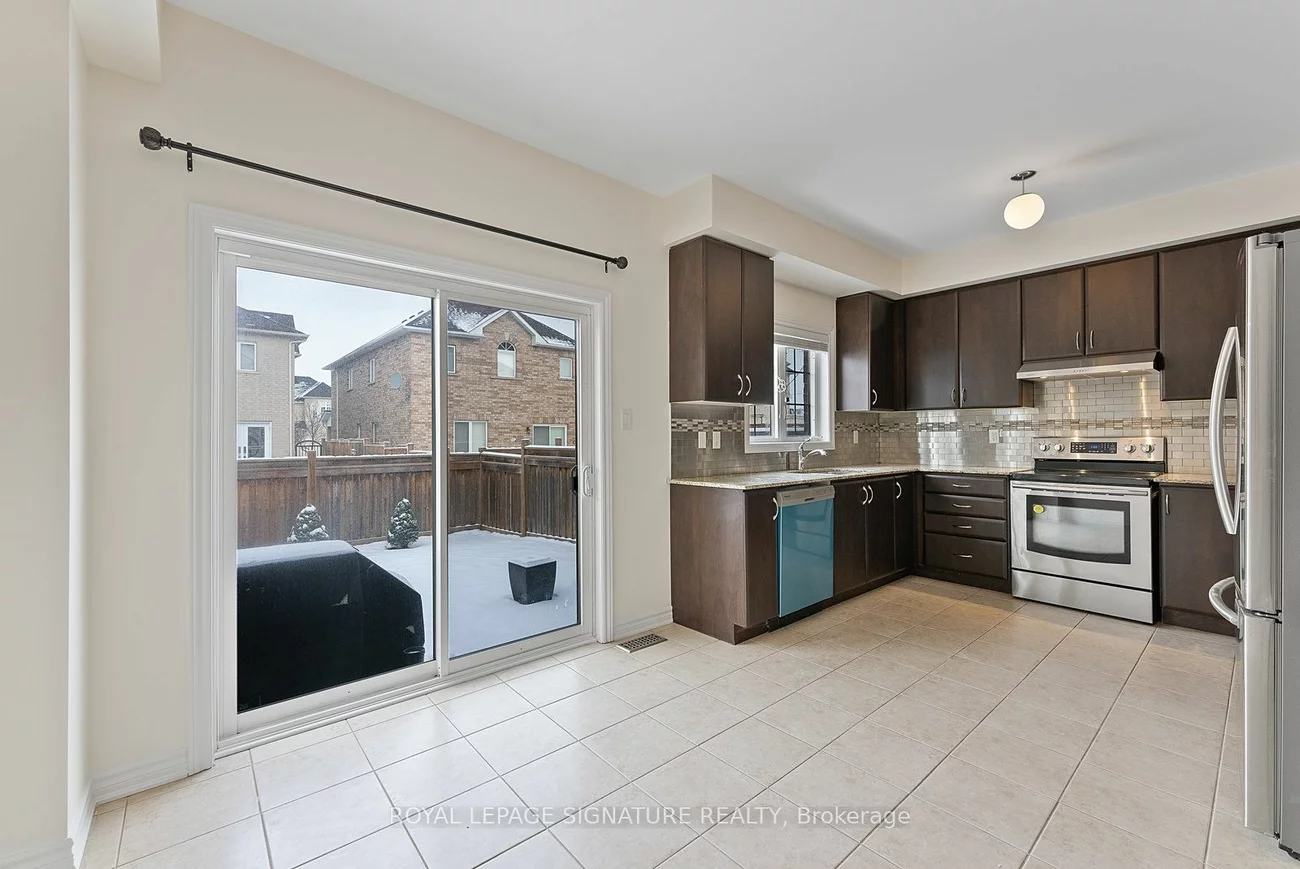 8 Zachary Pl, Vaughan