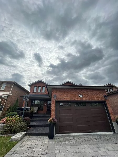 157 Embassy Dr, Vaughan