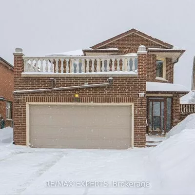 residential, sale, Detached, 32 Irish Moss Crt, East Woodbridge, Vaughan 
 32 Irish Moss Crt, East Woodbridge, Vaughan