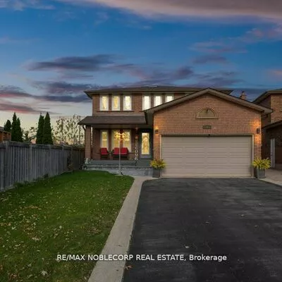 residential, sale, Detached, 70 Lime Dr, East Woodbridge, Vaughan 
					70 Lime Dr, East Woodbridge, Vaughan