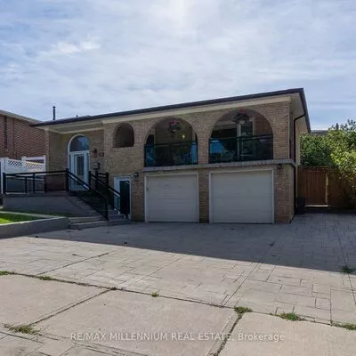 residential, lease, Detached, 99 Willis Rd, East Woodbridge, Vaughan 
 99 Willis Rd, East Woodbridge, Vaughan