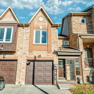 residential, sale, Att/Row/Twnhouse, 32 Kelso Cres, Maple, Vaughan 
 32 Kelso Cres, Maple, Vaughan