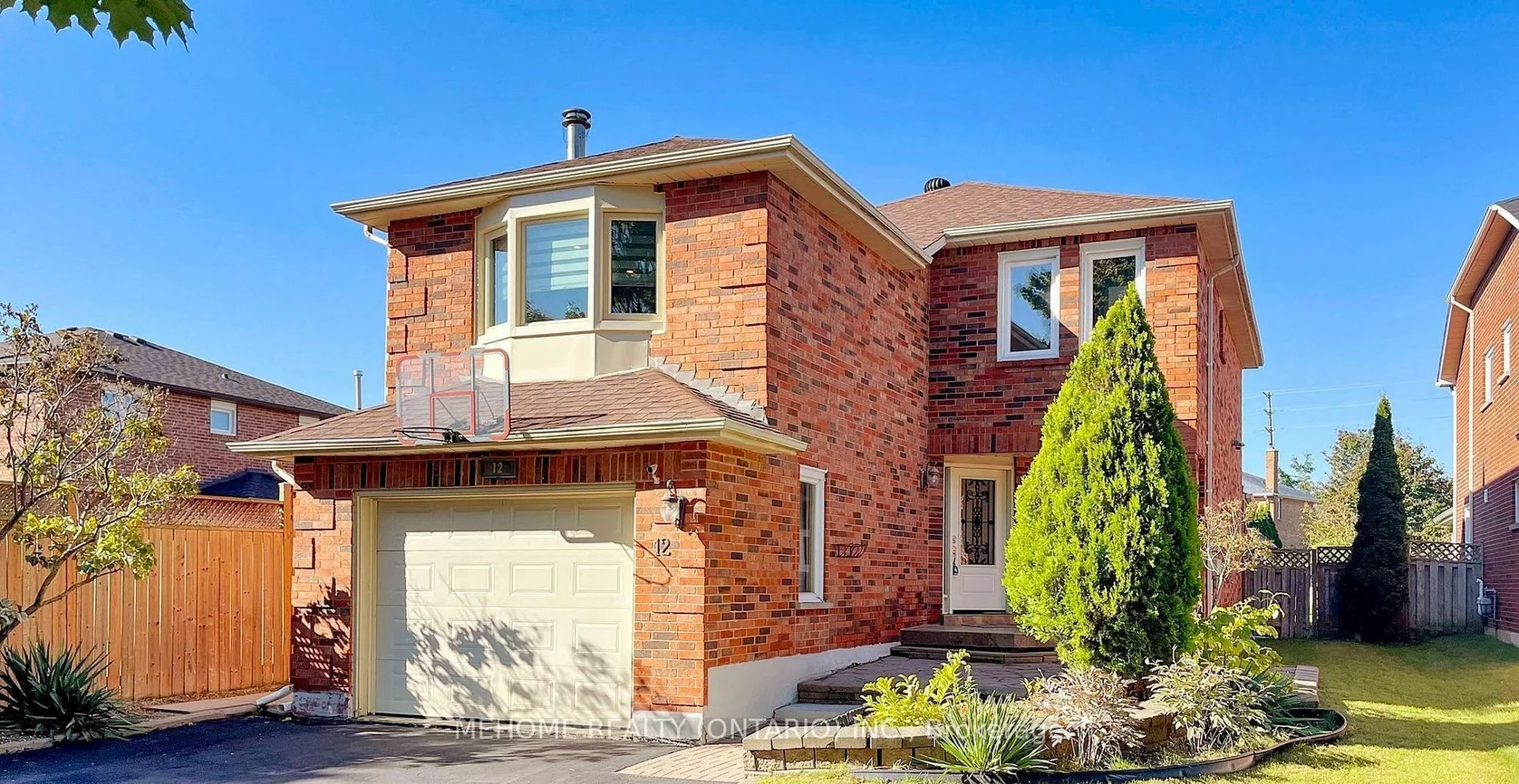 12 Milton Pl, Vaughan