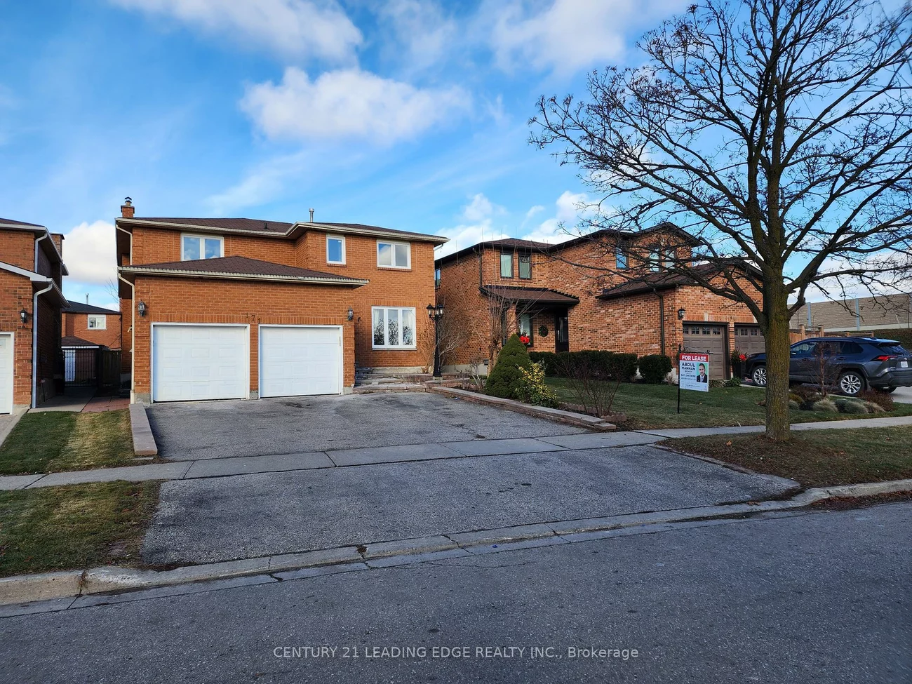 171 Ridgefield Cres, Vaughan