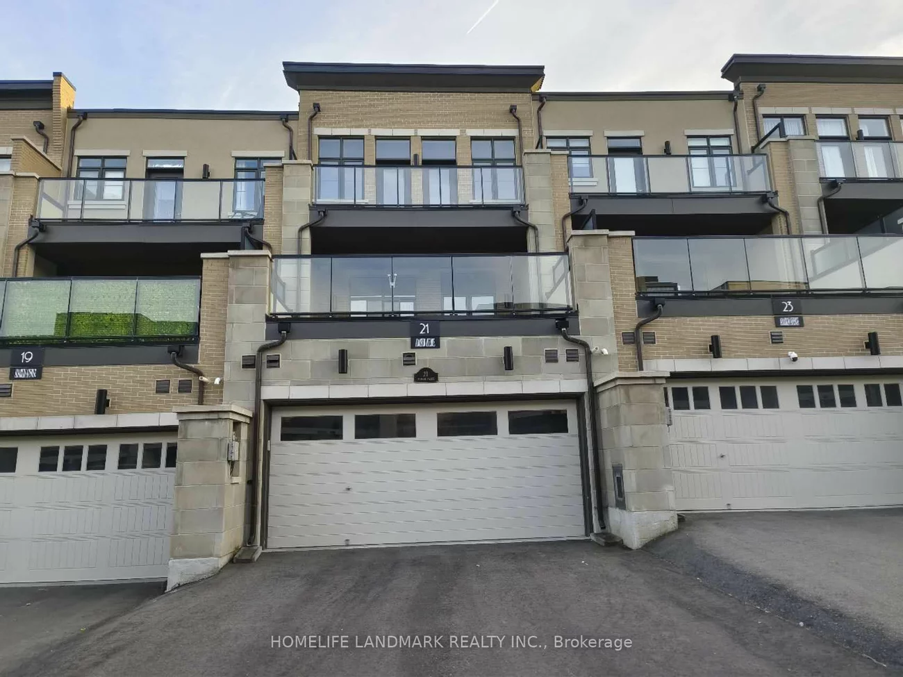 21 Adaskin Ave, Vaughan