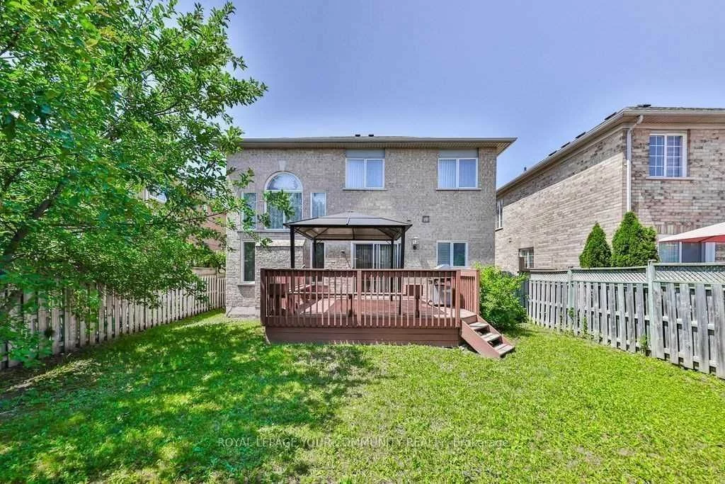 271 Forest Run Blvd, Vaughan