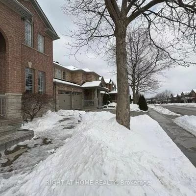 residential, lease, Detached, 238 Summeridge Dr N, Patterson, Vaughan 
 238 Summeridge Dr N, Patterson, Vaughan