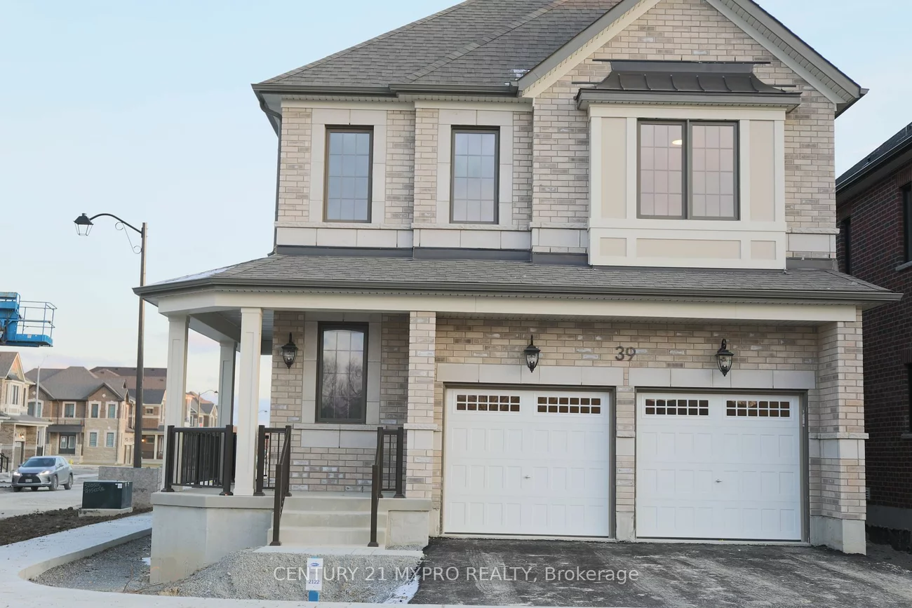 39 Berczy Mnr Cres, Markham