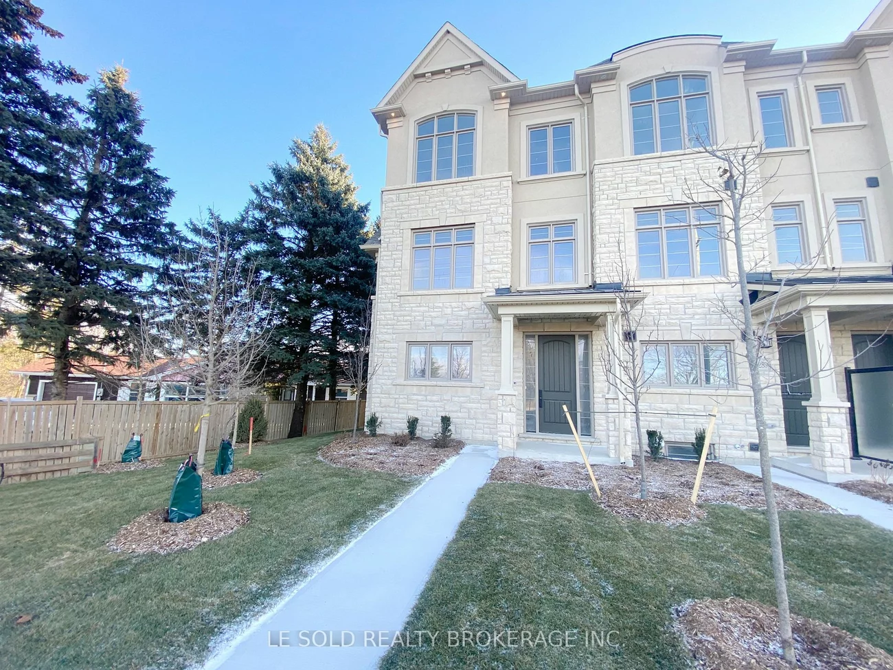 4291 Major Mackenzie Dr E, Markham