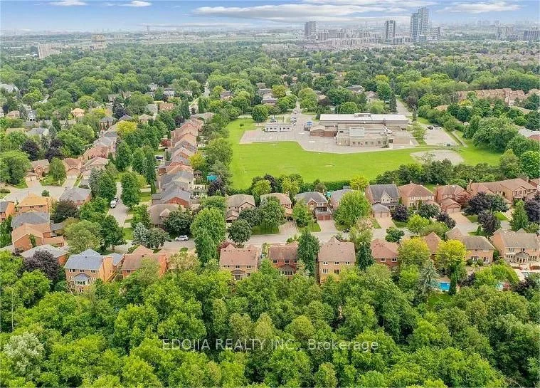 49 Millstone Crt, Markham